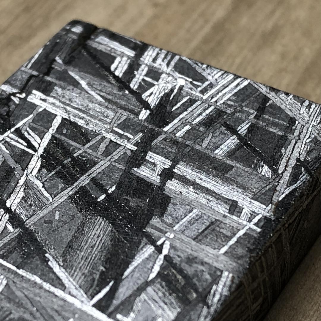 D*o様 ギベオン隕石 Gibeon Meteoriteメテオライト　高品質 7