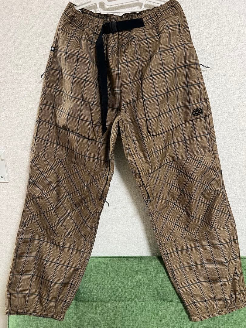 24-25限定SIX スノーボードウェア ブラック Lパンツセットアップ