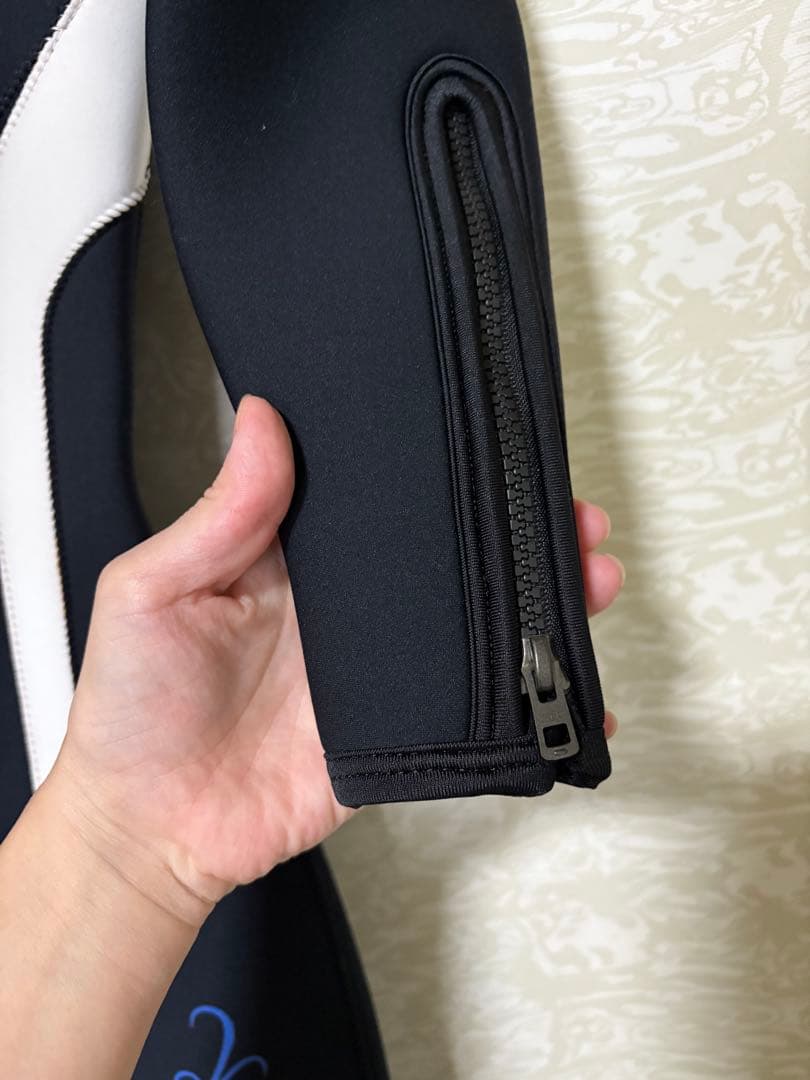 TUSAフルスーツ ウェットスーツ 黒 ピンク