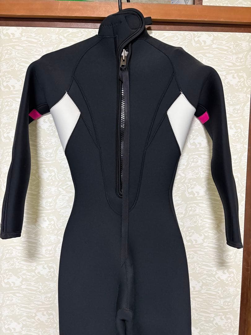 TUSAフルスーツ ウェットスーツ 黒 ピンク