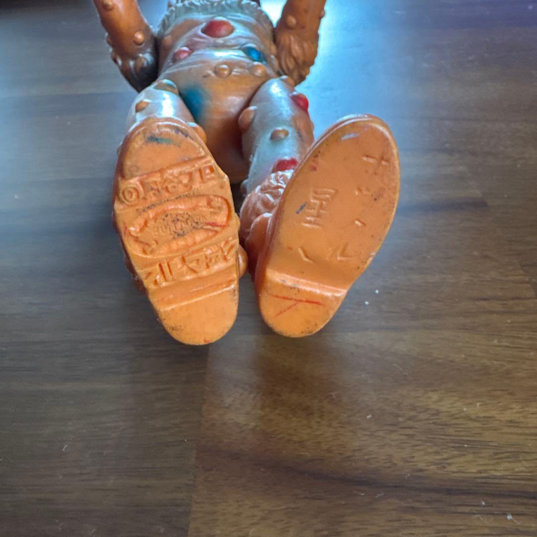 昭和40年代　ソフビ　ナックル星人