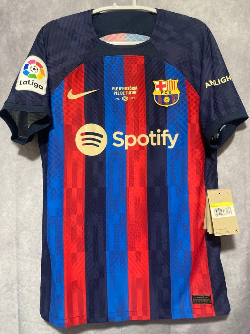 【正規品】レヴァンドフスキ　バルセロナ　22/23ホームオーセンティック