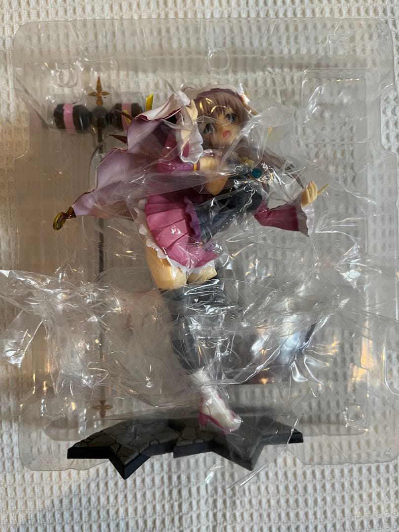 ブロッコリー 1/7スケールフィギュア サノバウィッチ ゆずソフト　椎葉 紬