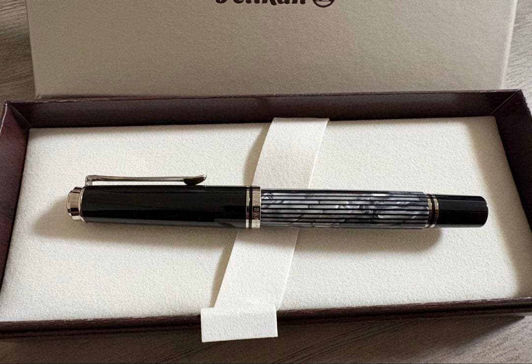 美品 限定　ペリカン M605 トータスシェルブラック EF