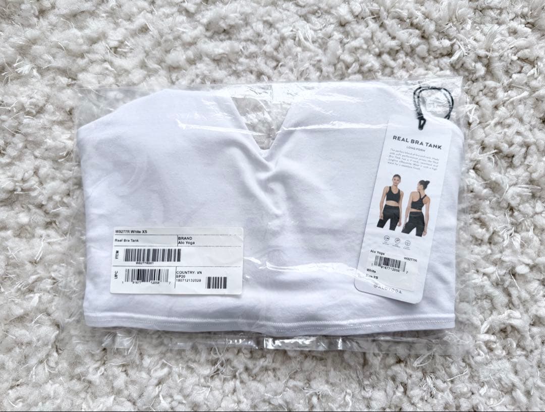 【新品タグ付】alo yoga Airbrush リアル ブラ タンク