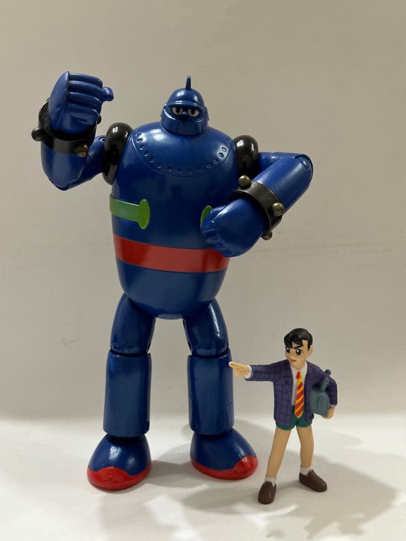 【鉄人28号　メディコムトイ】新品(未開封)残り1個