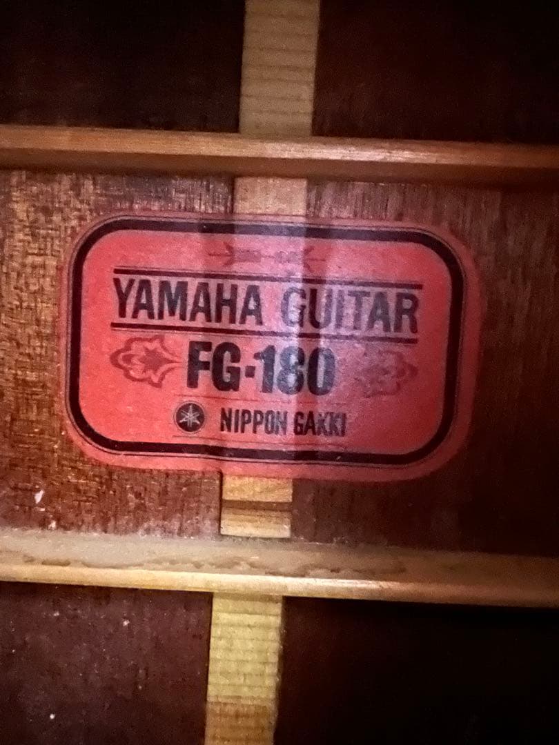 YAMAHA FG-180 赤ラベル　人気ヴィンテージギター❗️激鳴❗️