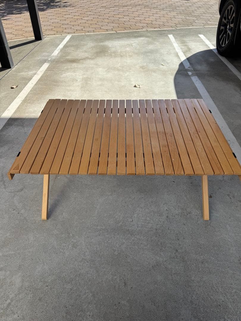 折りたたみテーブル 120cm x 80cm