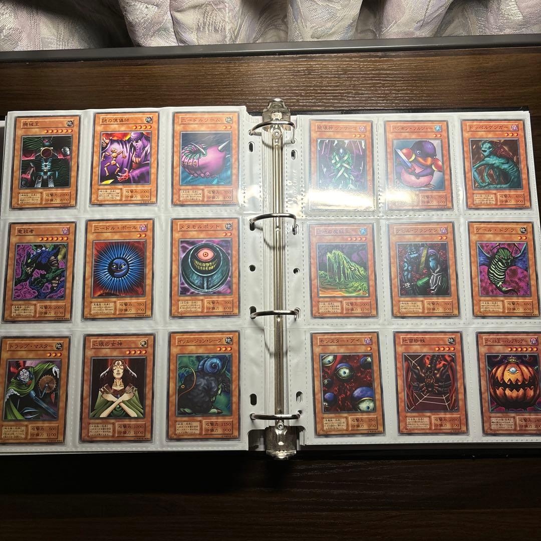 専用　　　遊戯王　初期ブースターコンプリート　モンスターカードのみ