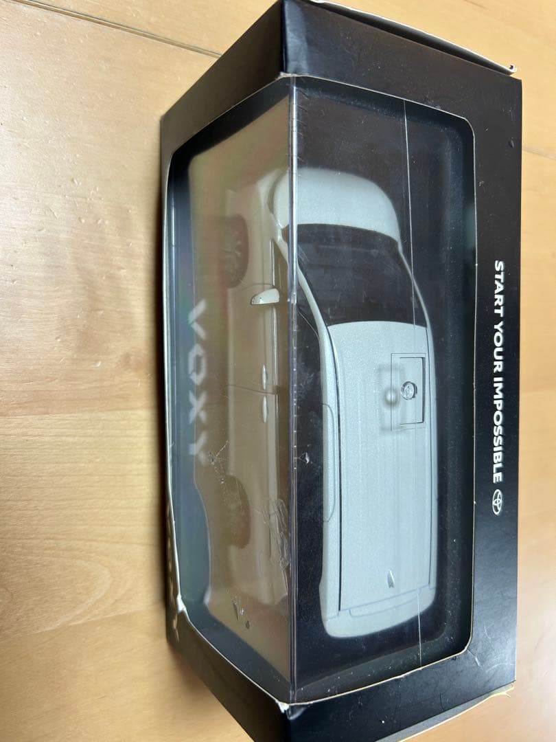 VOXY90系 カラーサンプル パールホワイト 非売品 1/30スケール