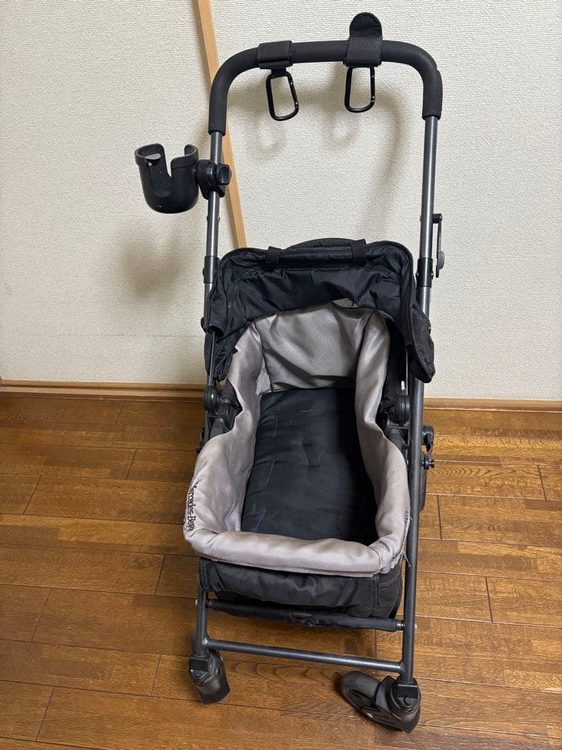 メルセデスベンツ　ペットカート