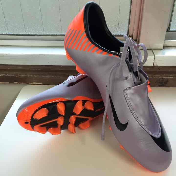 サッカー スパイク 27.5