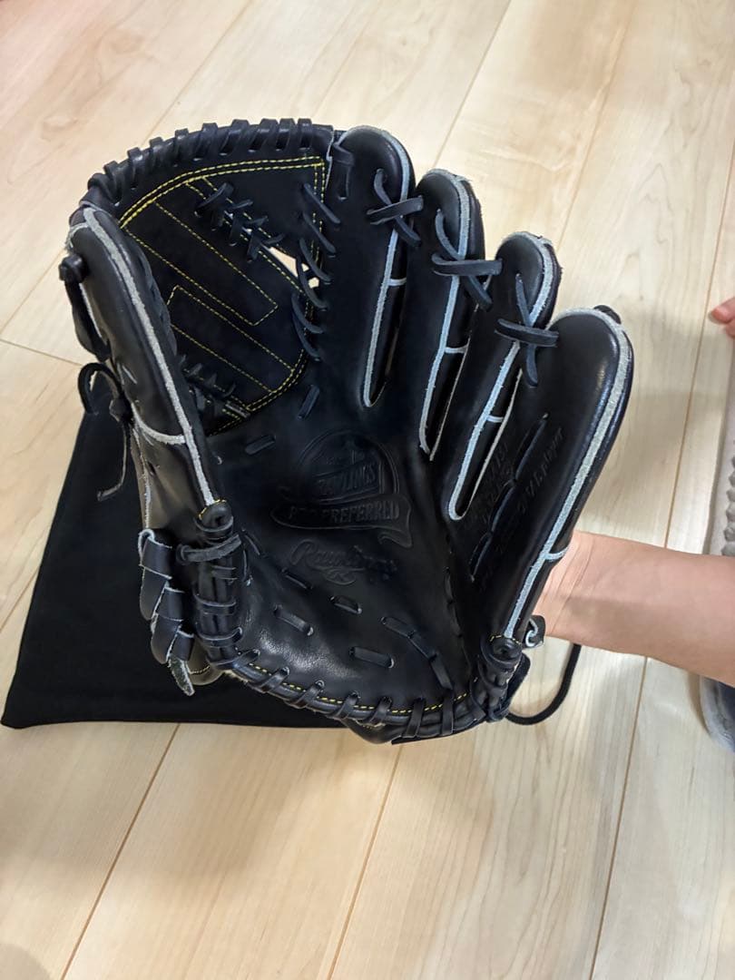 Rawlings 硬式グローブ 収納袋付き　投手用　右用