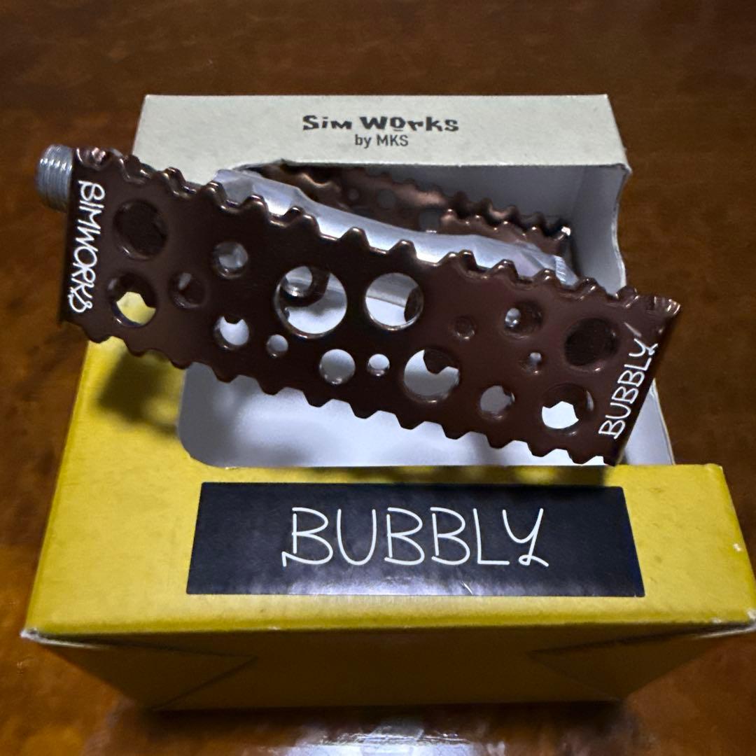BUBBLY アルミ フラットペダル