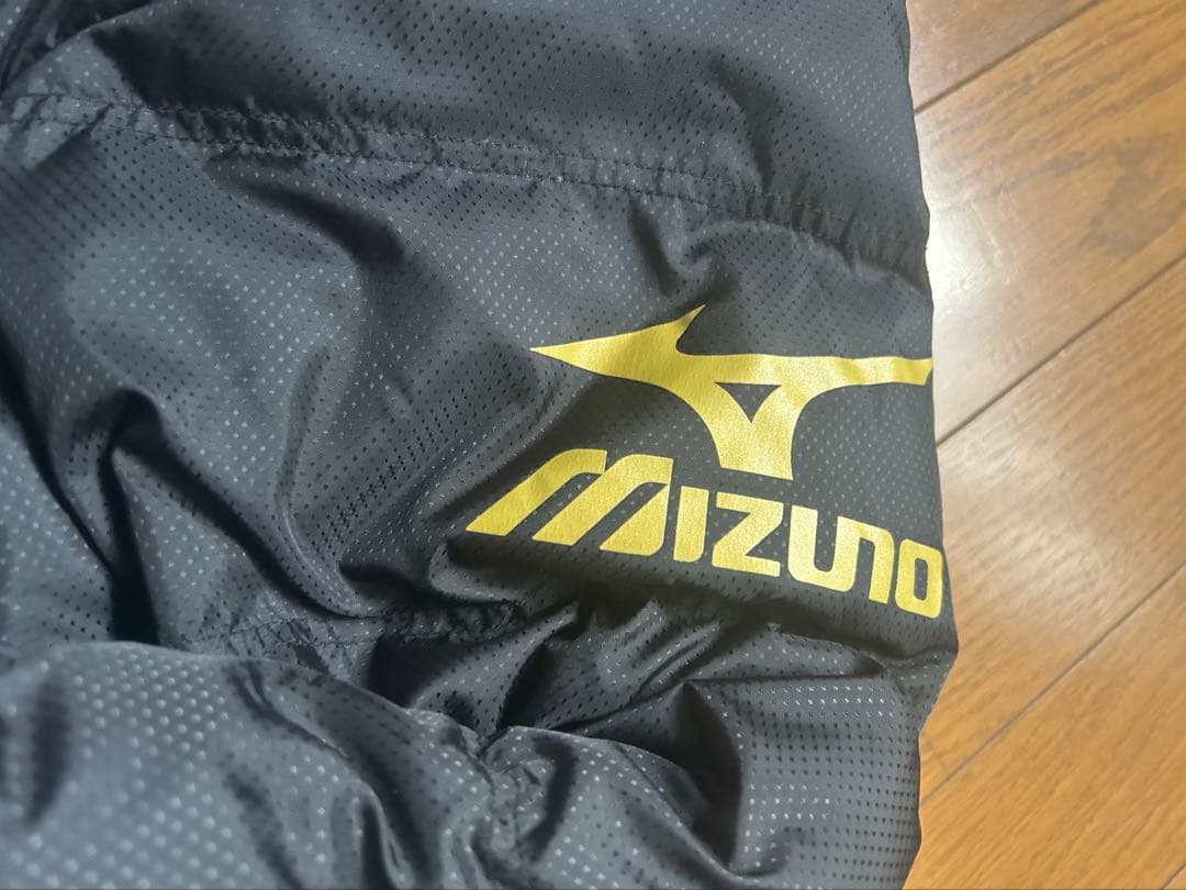 【美品】ミズノ　MIZUNO ベンチコート　ダウンフェザー
