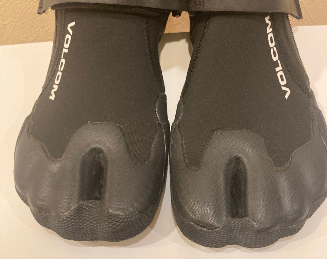 ボルコム　3㍉サーフブーツ