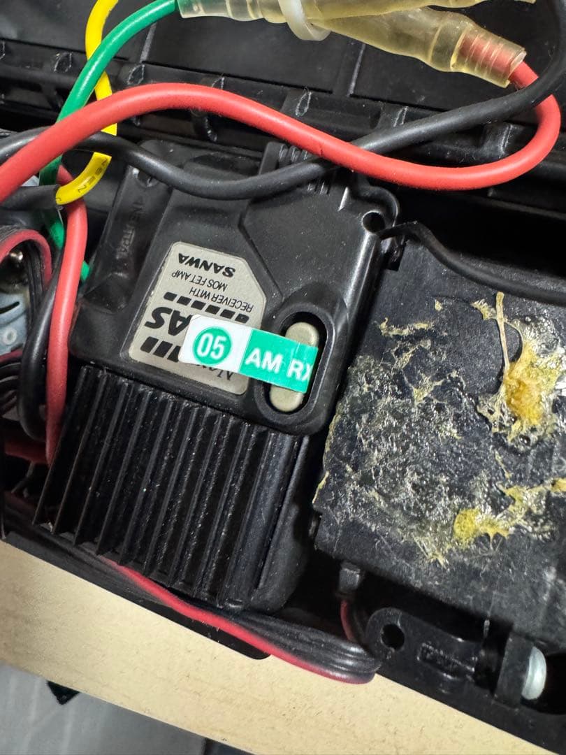 レッド 86型ラジコン 完成品 バッテリー以外全て付属