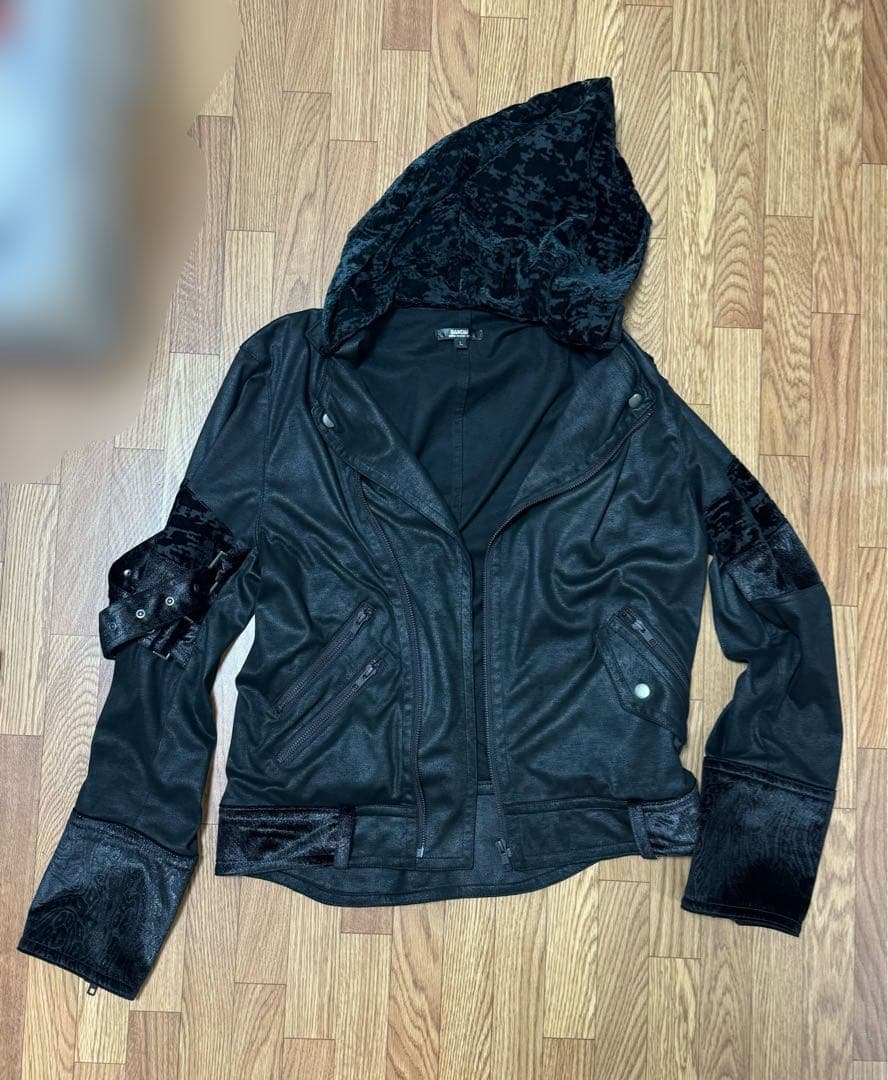 操真晴人ジャケット、パンツ