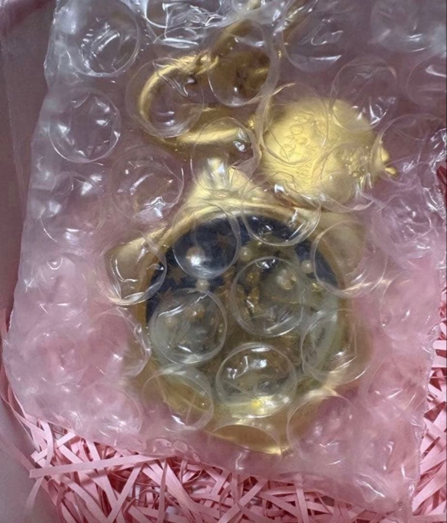 セーラームーン q-pot ムーンフェイズの懐中時計