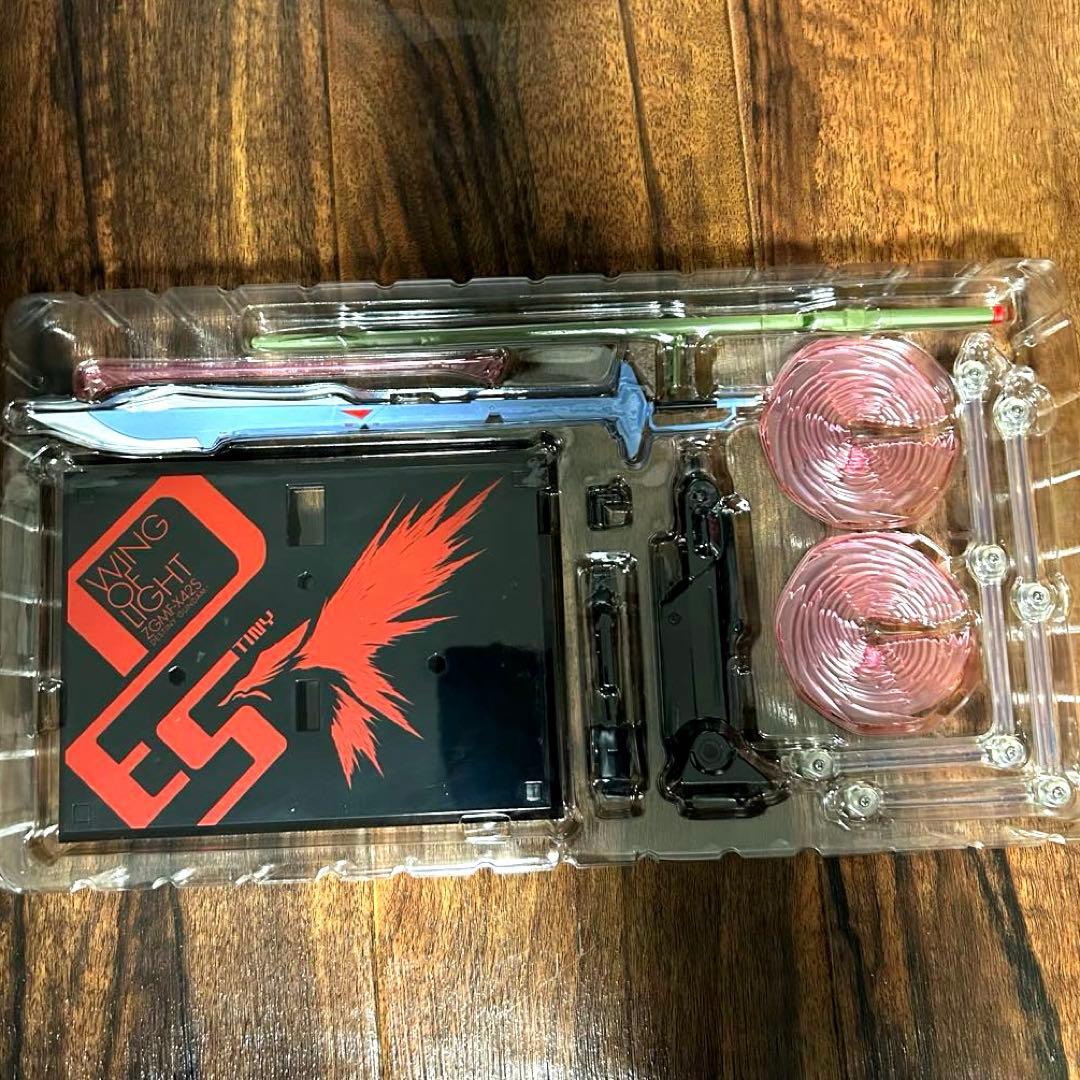 L ROBOT魂 デスティニーガンダム 光の翼