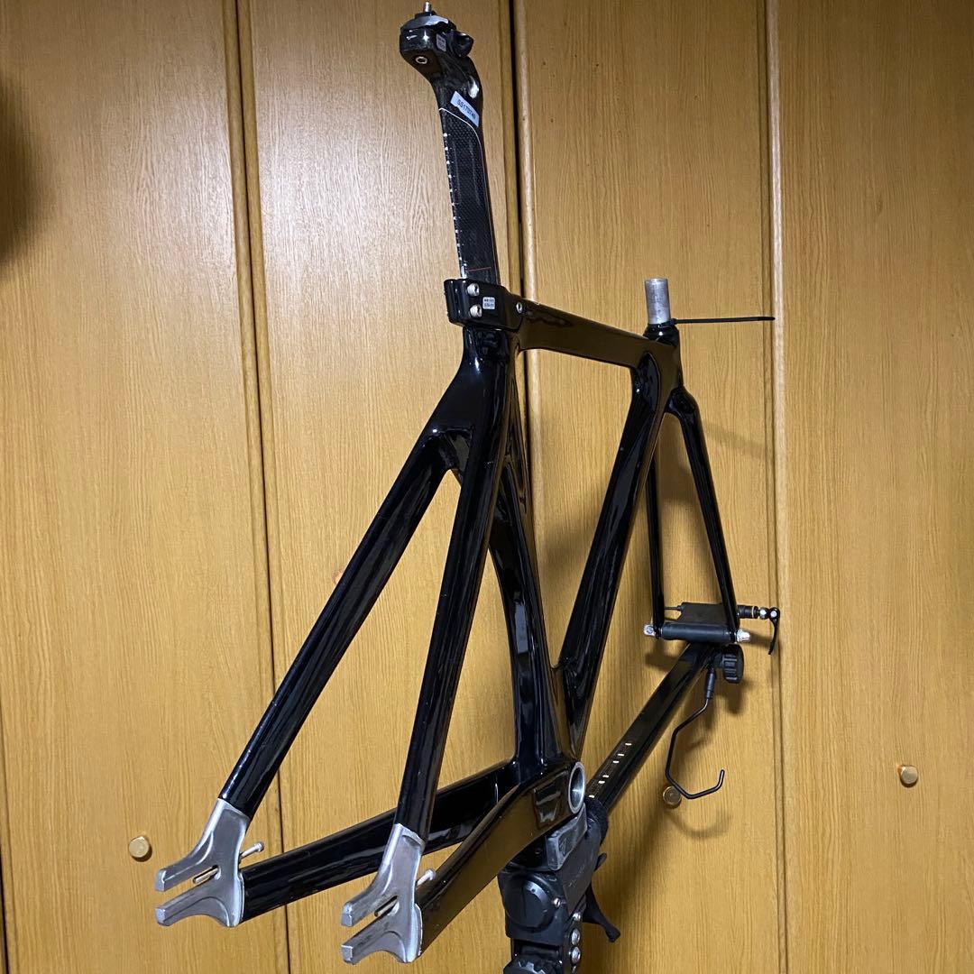アンカーTR9 SSサイズ カーボントラックバイクフレーム ブラック