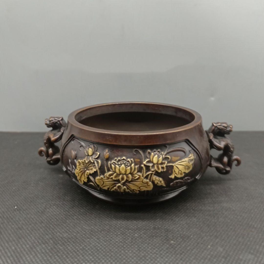 銅器 貔貅ふたつ耳蓮花葉香炉 仏堂供養炉 挿し香炉 香道具 装飾品 工芸品 置物