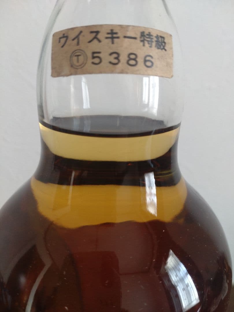 デュワーズ ホワイトラベル 赤紋章 760ml 43%