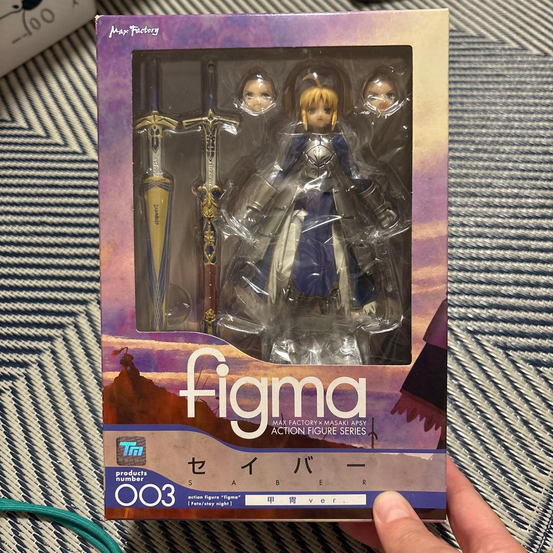 figma セイバー 003 アクションフィギュア