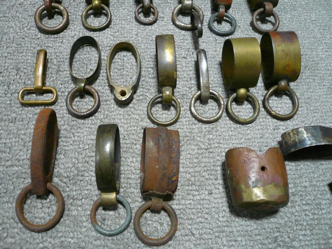 軍刀 金具 佩鐶 16個 旧日本軍 吊金 輪 カン 日本刀 まとめて