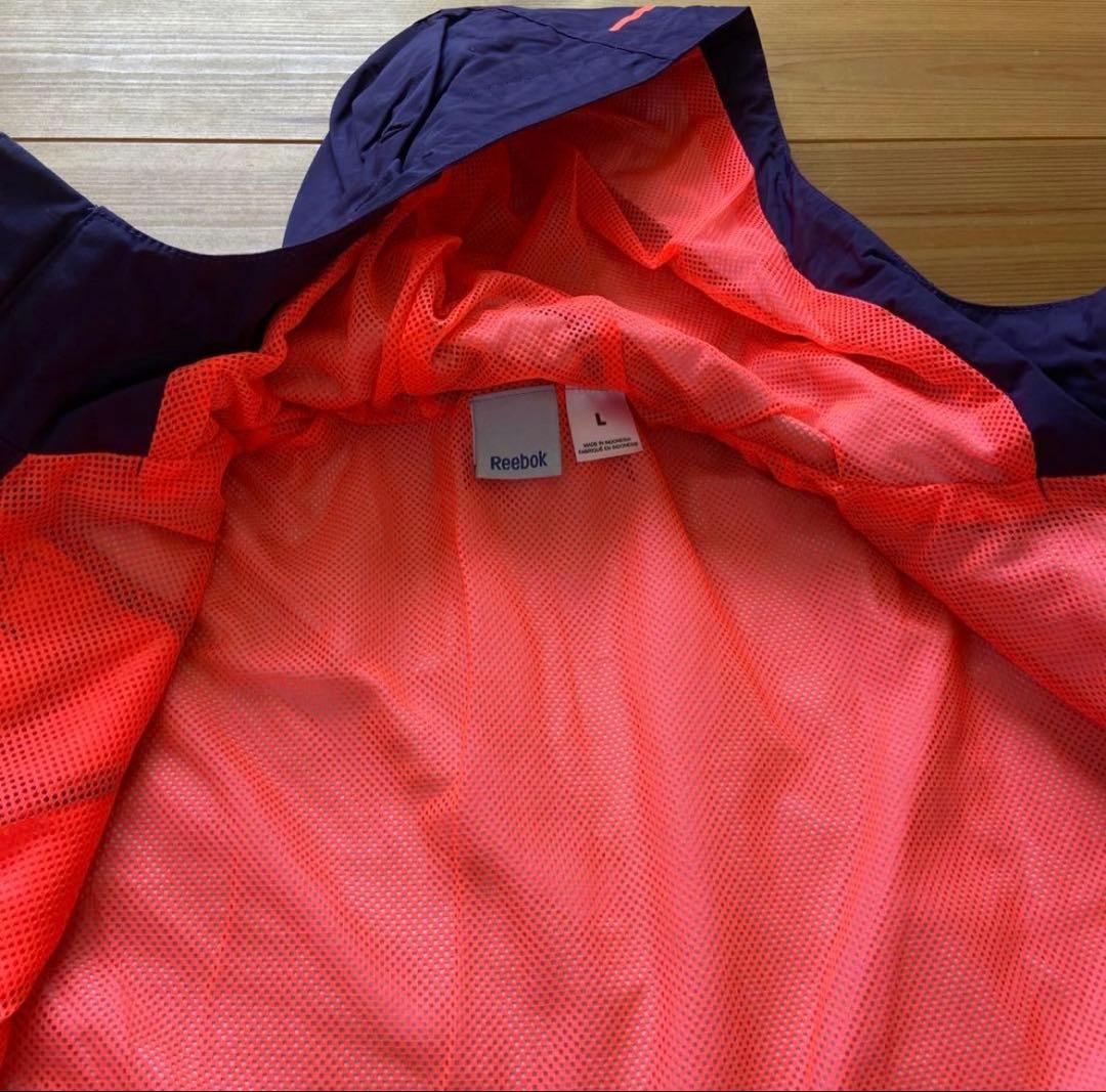 Reebok ウィンドブレーカー