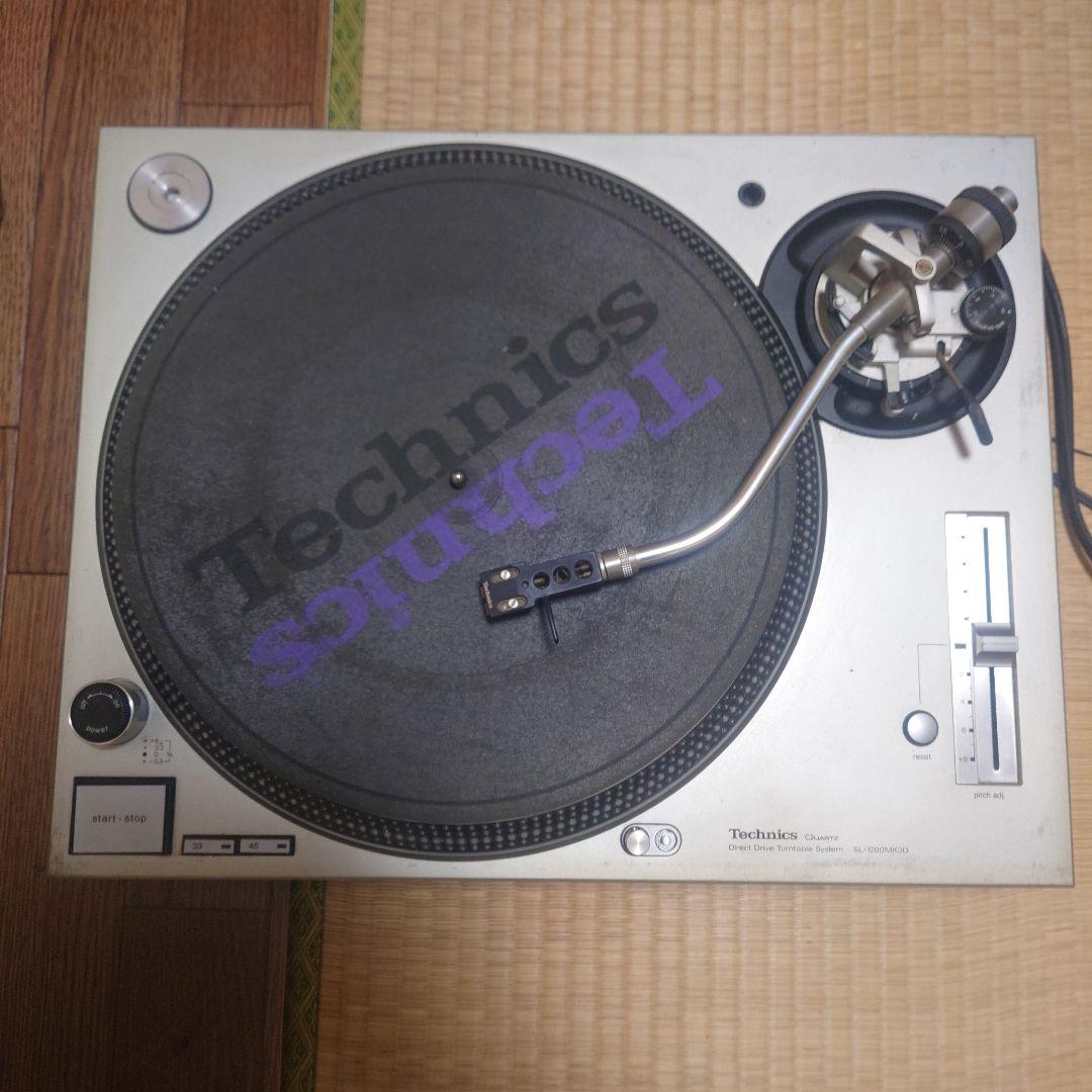 ターンテーブル　Technics SL-1200MK3DS