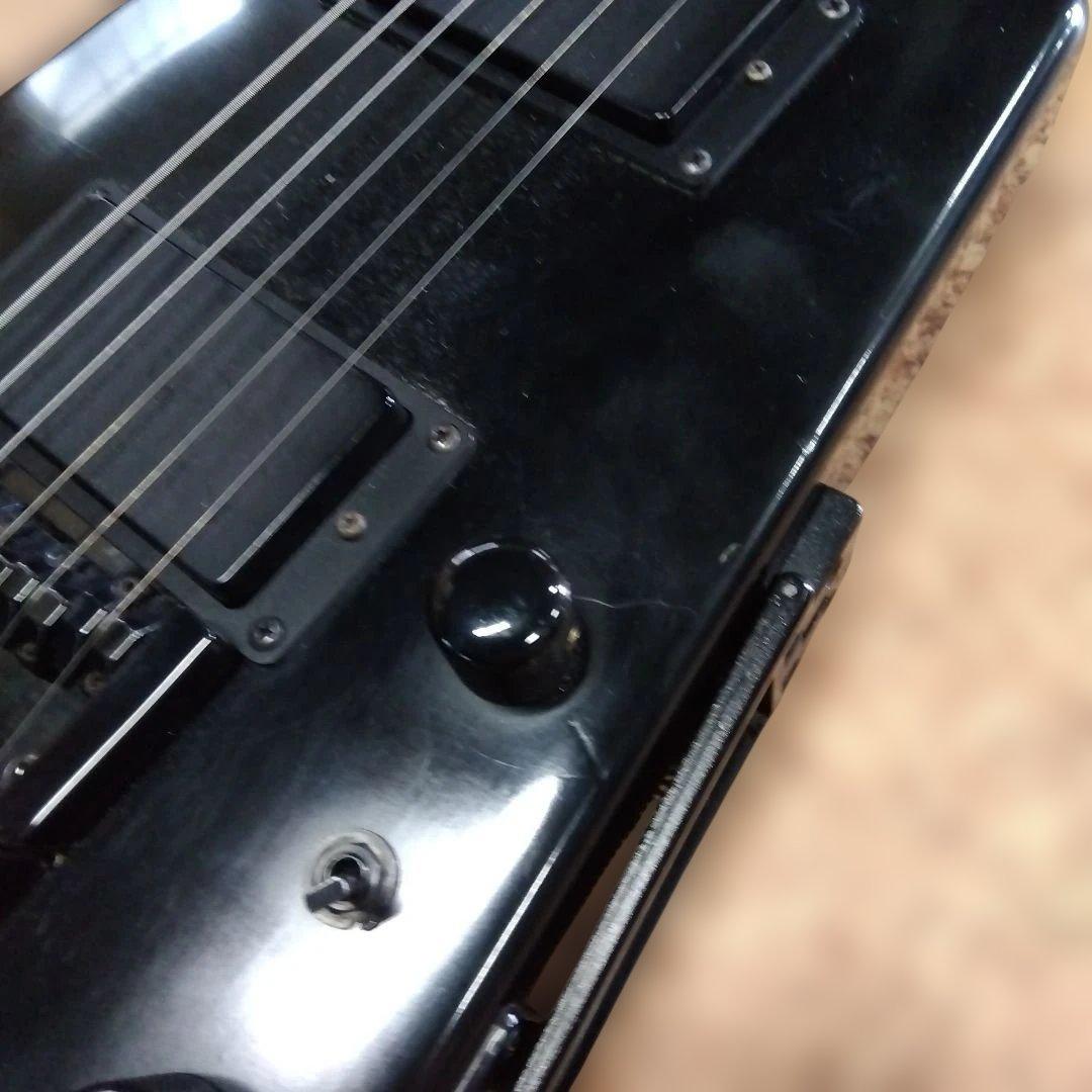 ②スタインバーガータイプ　ヘッドレスギター