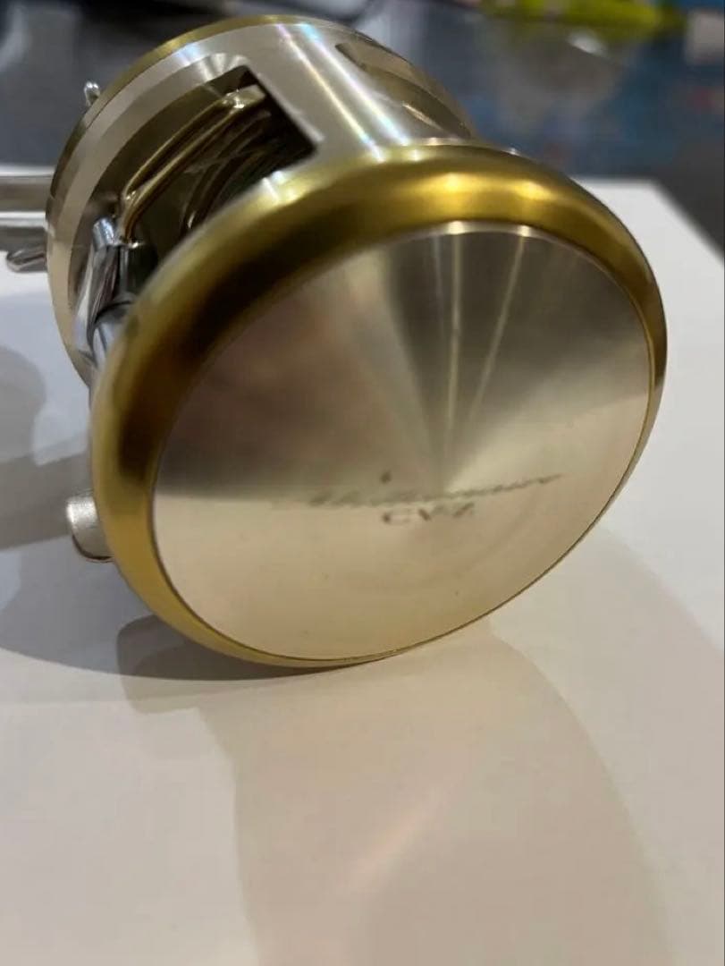 Daiwa ダイワ　ミリオネアCV-Z203 millionaire リール