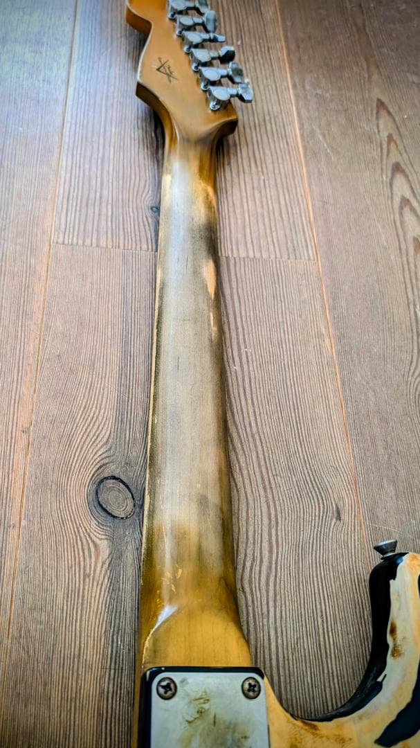 は*み様 ストラトキャスター ブラック レリック加工 おまけ付き 送料込です！