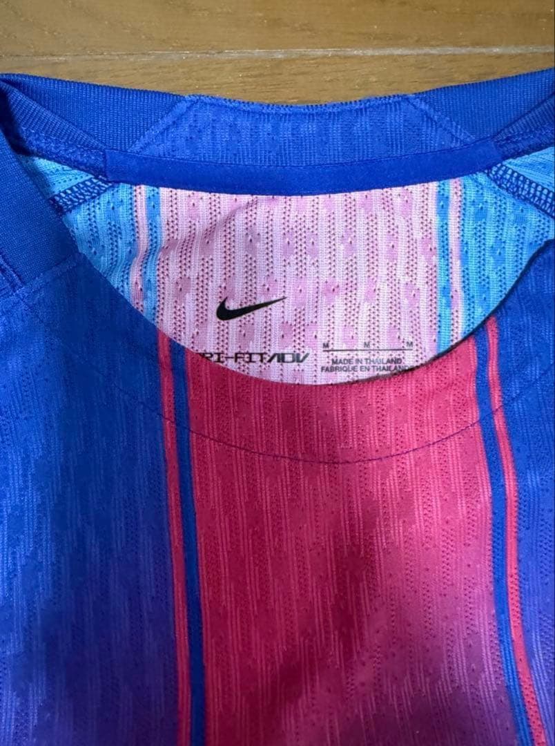 FCバルセロナ×エドシーラン オーセンティックユニフォーム　背番号8 ペドリ