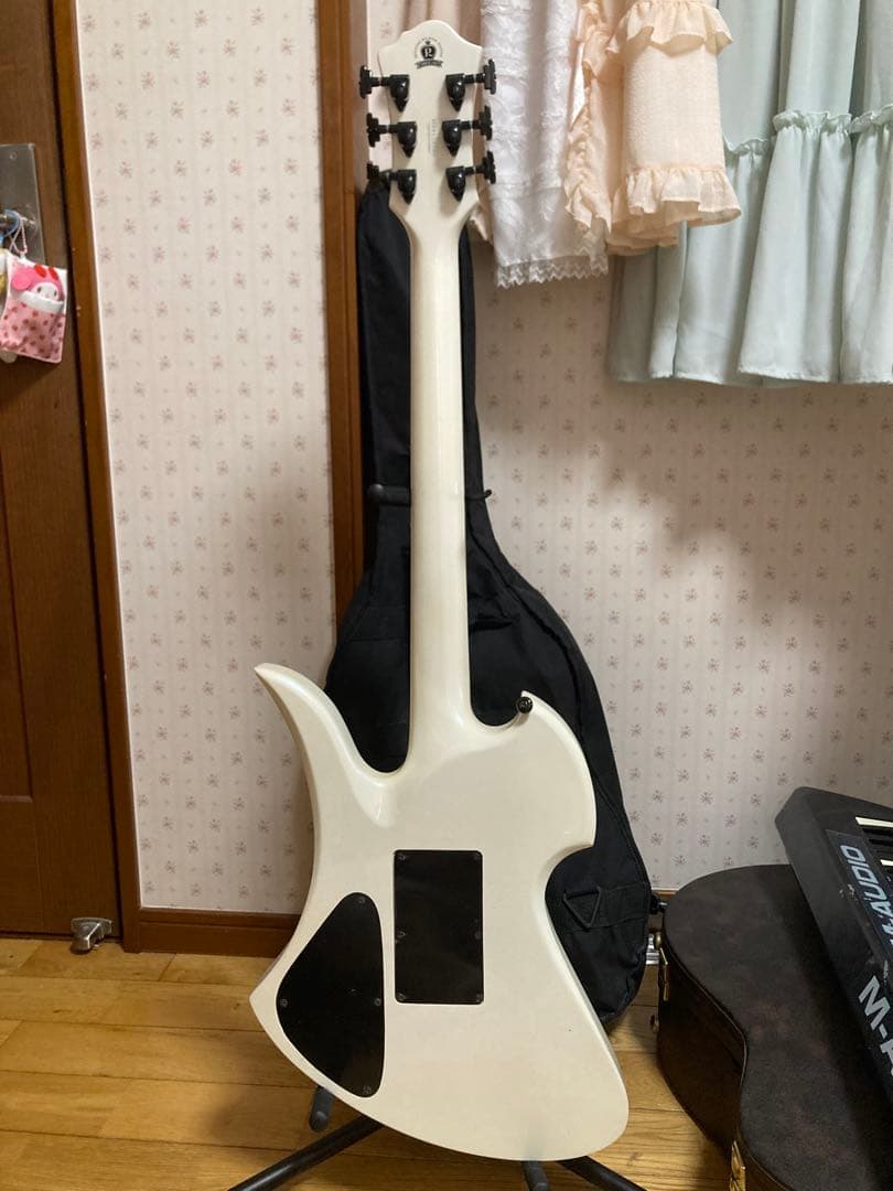 B.C.Rich パールホワイト モッキンバード エレキギター 6弦 ジャンク