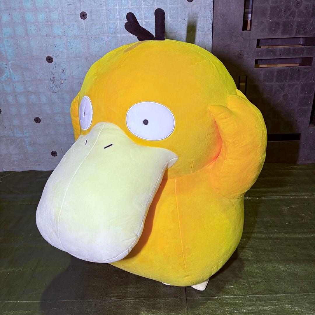 ポケモンセンター コダック 等身大 ぬいぐるみ