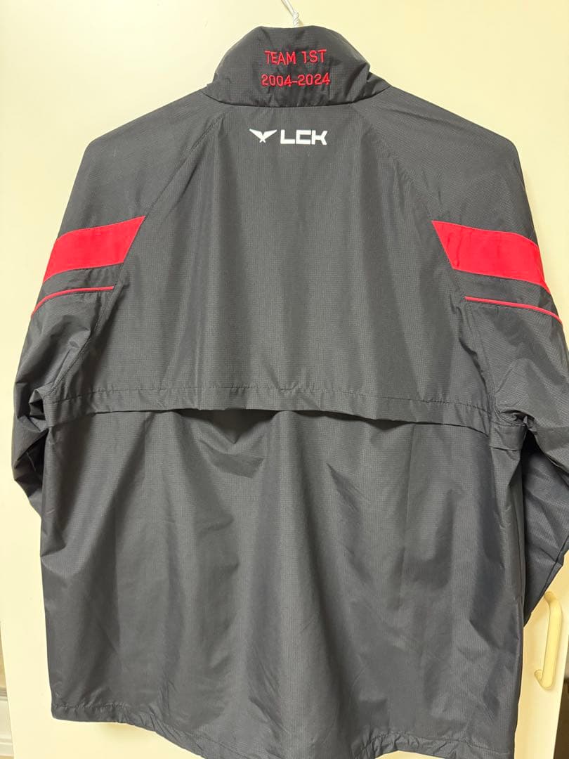 (LoL ゲーム) 2024 T1 UNIFORM JACKET SPRING