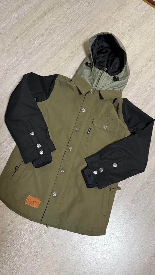 スノーボードジャケット オリーブグリーン ブラック