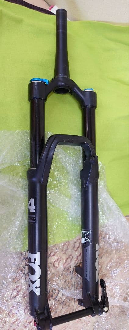 FOX 34 PERFOMANCE 27.5/150mm　フロント　フォーク