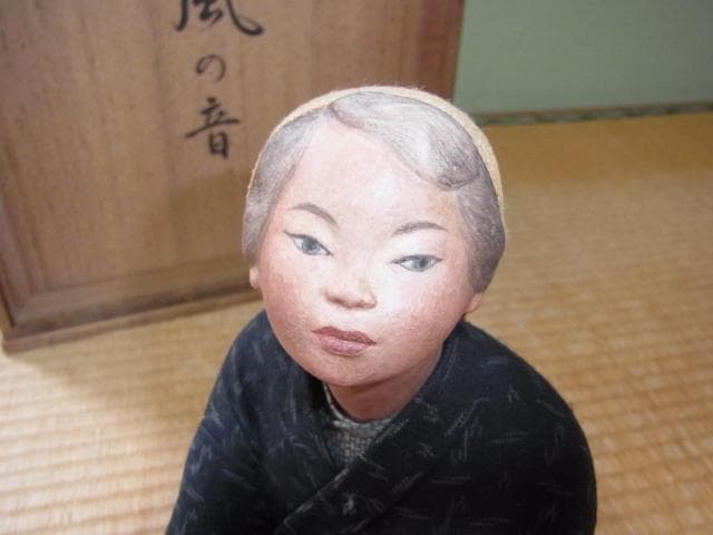 真作保証◆第八回 日本伝統工芸展作品◆桐塑人形 人間国宝 市橋とし子 『風の音』