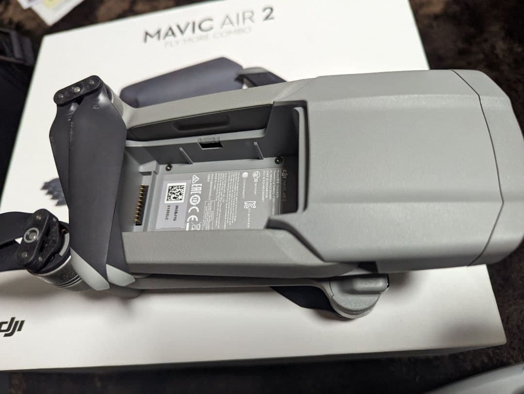 極美品 DJI Mavic AIR 2 FLY MORE COMBO 値下げ可能