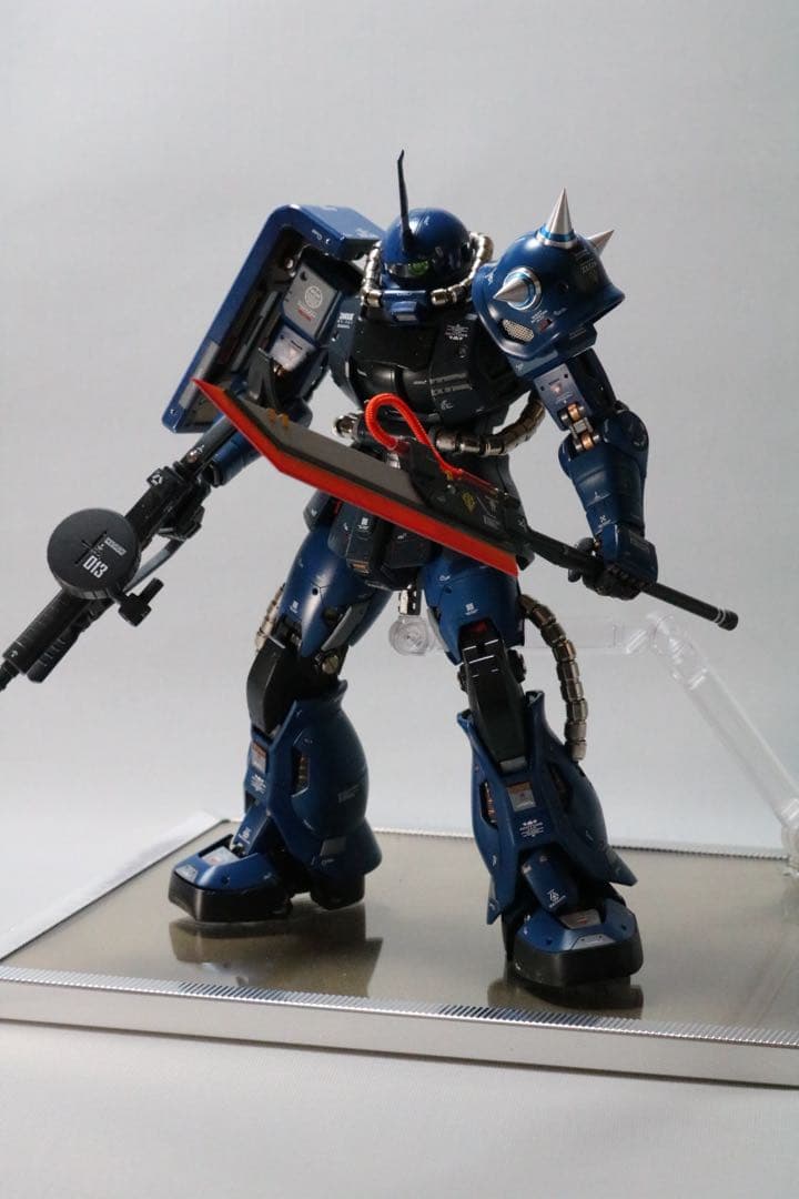 MGザクⅡ ver2.0、徹底改修全塗装完成品