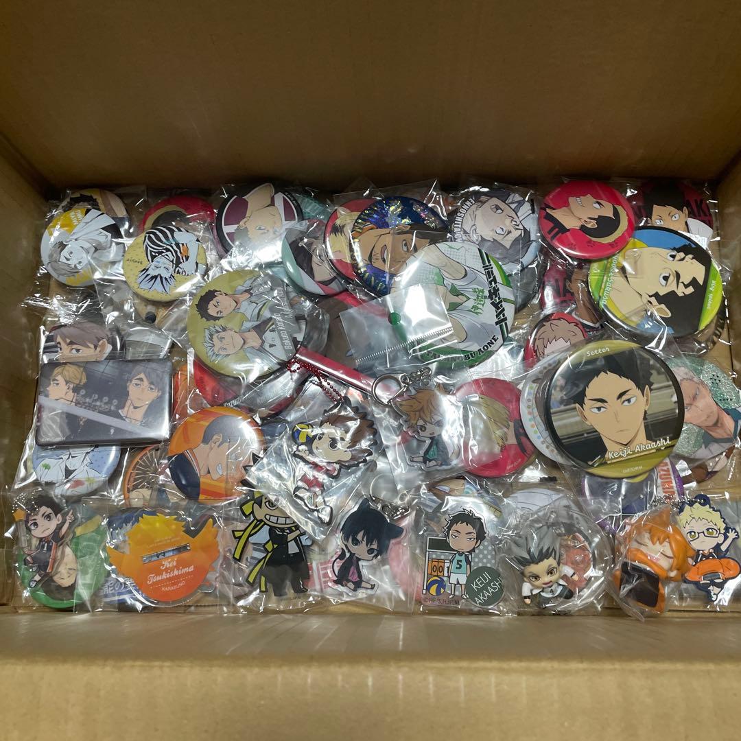 ハイキュー　缶バッジ　ポストカードまとめ売り　200点以上