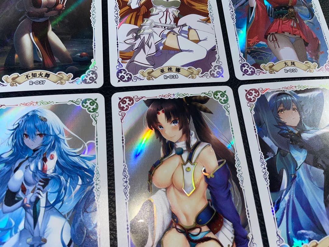③17枚　女性キャラのキラカード