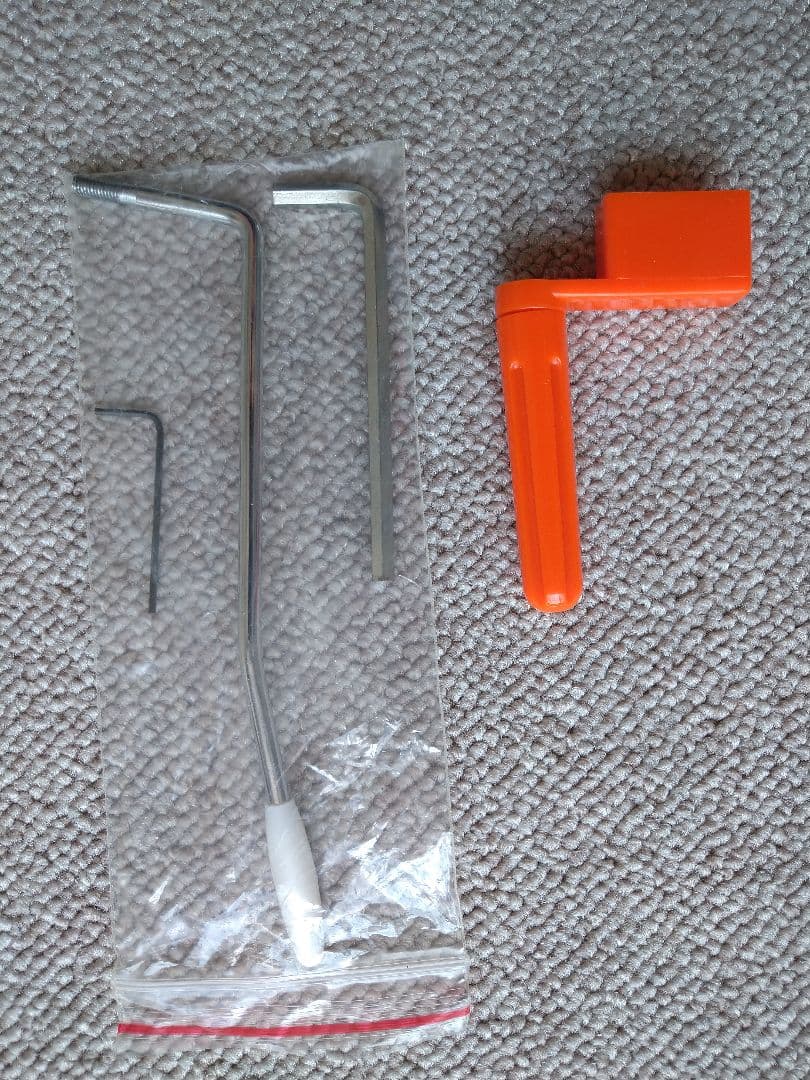 Squier by Fender strat Affinityエレキ用段ボール入