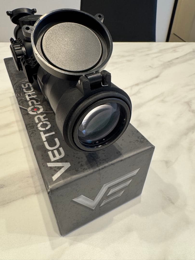 トイガン VECTOR OPTICS Mustang 1-4x24FFP