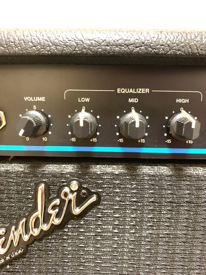 【美品】Fender BXR 25 ベースアンプ USA製 音出確認済 メンテ済