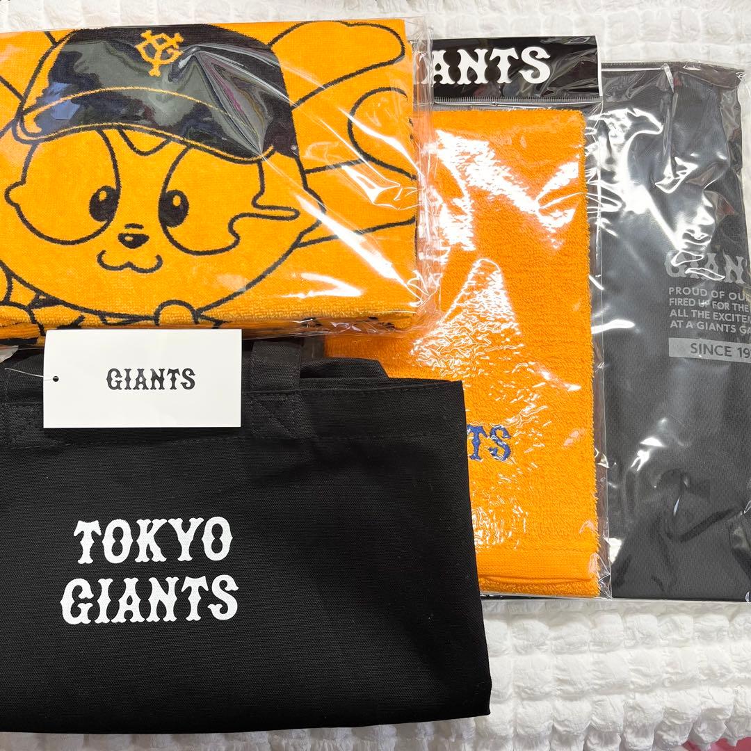 ジャイアンツ タオル Tシャツ トートバッグ 4点セット 記念グッズ 応援グッズ