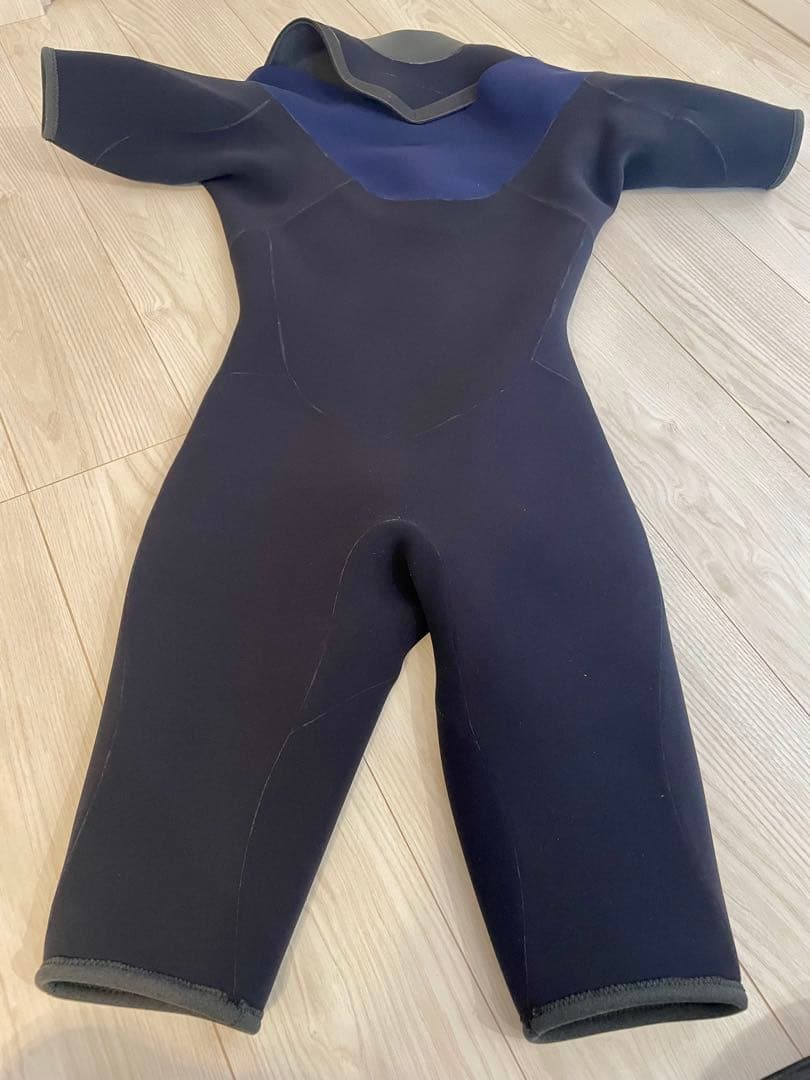 ［新古品・使用20ラウンド未満］coltexウェットスーツ スプリング